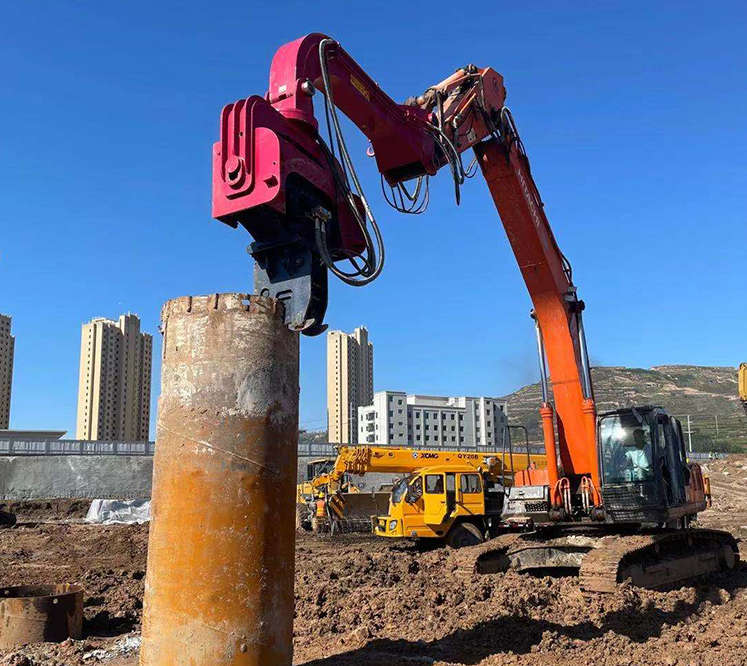 鋼護筒及鋼管樁打樁機在房建工程中的應用
